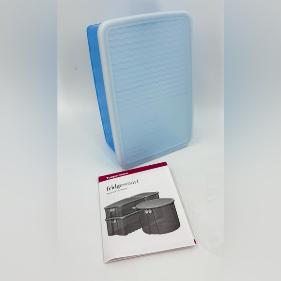 Tupperware Other - Tupperware 3991A-2 FridgeSmart Fruit Vegetable Vented Refrigerator Container NEW